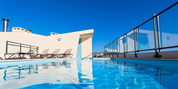 Proyectos Construcción de Piscinas en Tarragona · Piscinas en Áticos